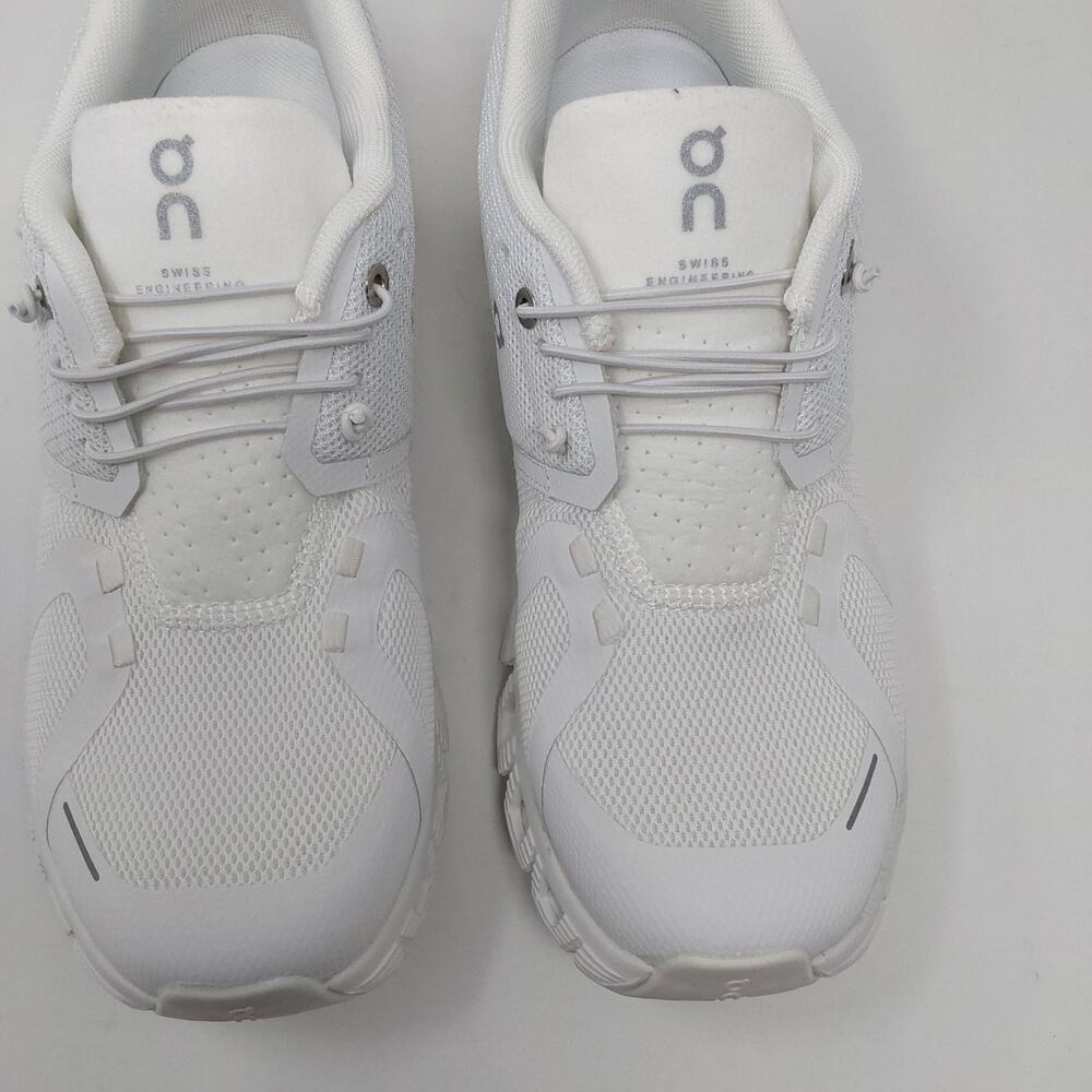 On Running Cloud 5 All White Womens Athletic Shoes New - Picture 3 of 16